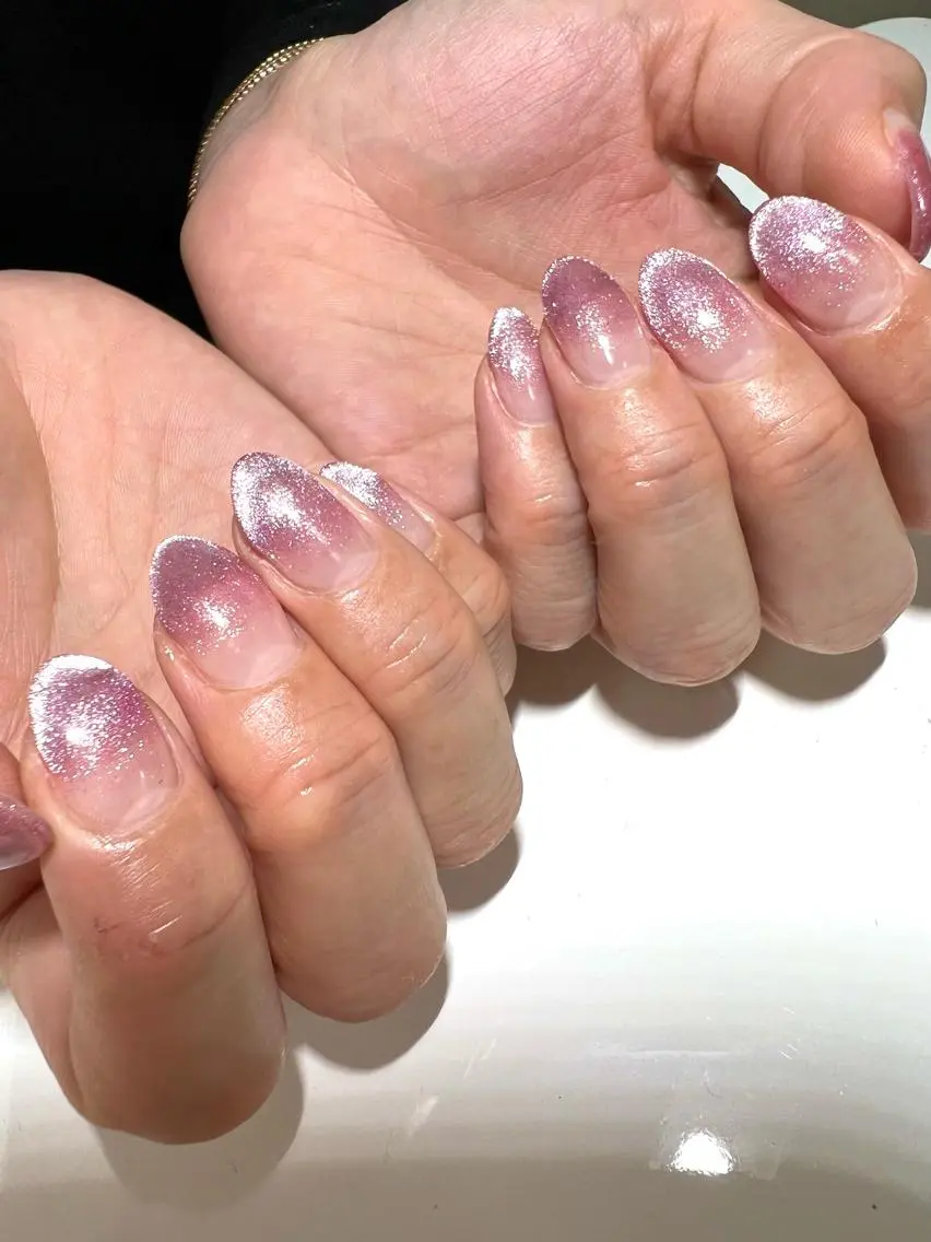 ネイル アートネイル ジェルネイル グラデーション ロングネイル マグネットネイル ハンドネイル clover nailのネイルデザイン