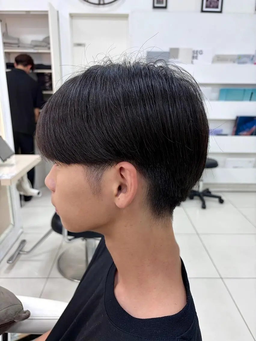 メンズ カット 縮毛矯正 ✨圧倒的ツヤ髪✨ 縮毛矯正👑間宮👑のヘアスタイル
