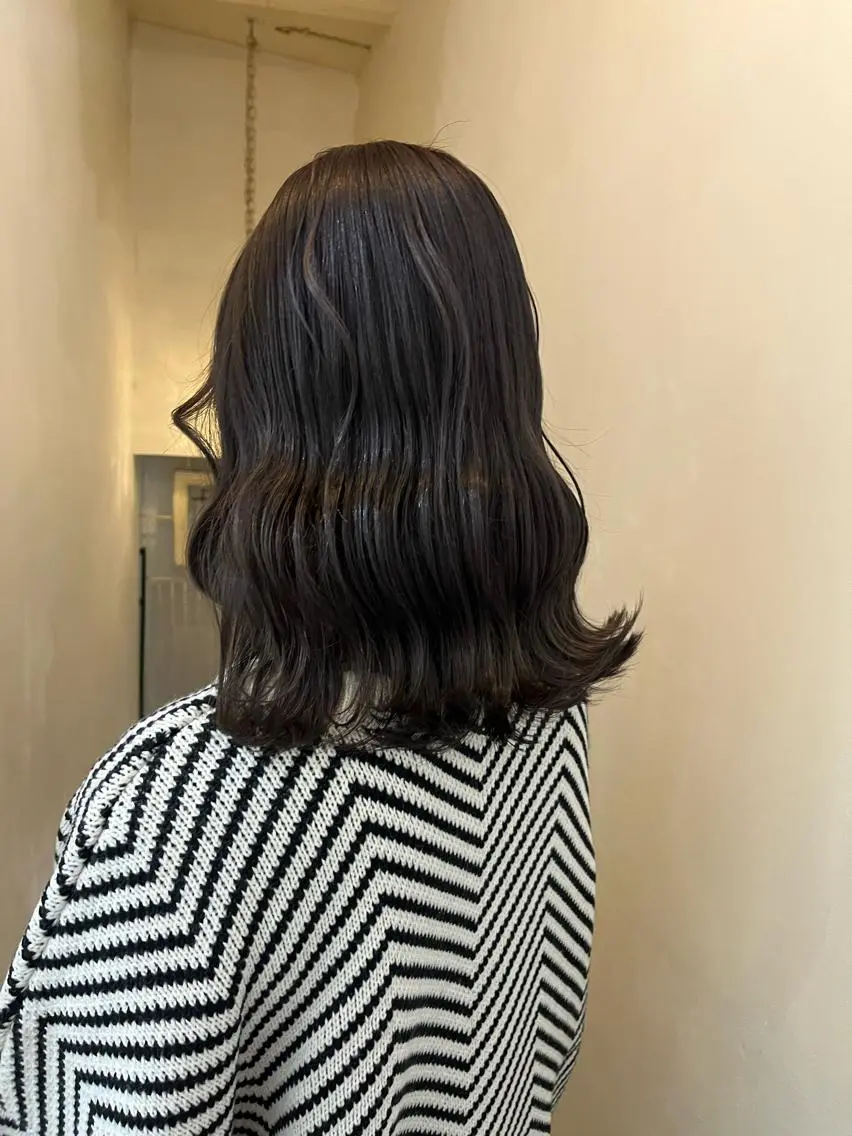 セミロング カット ヘアカラー トリートメント ヘッドスパ 髪質改善/艶カラー MISATOのヘアスタイル