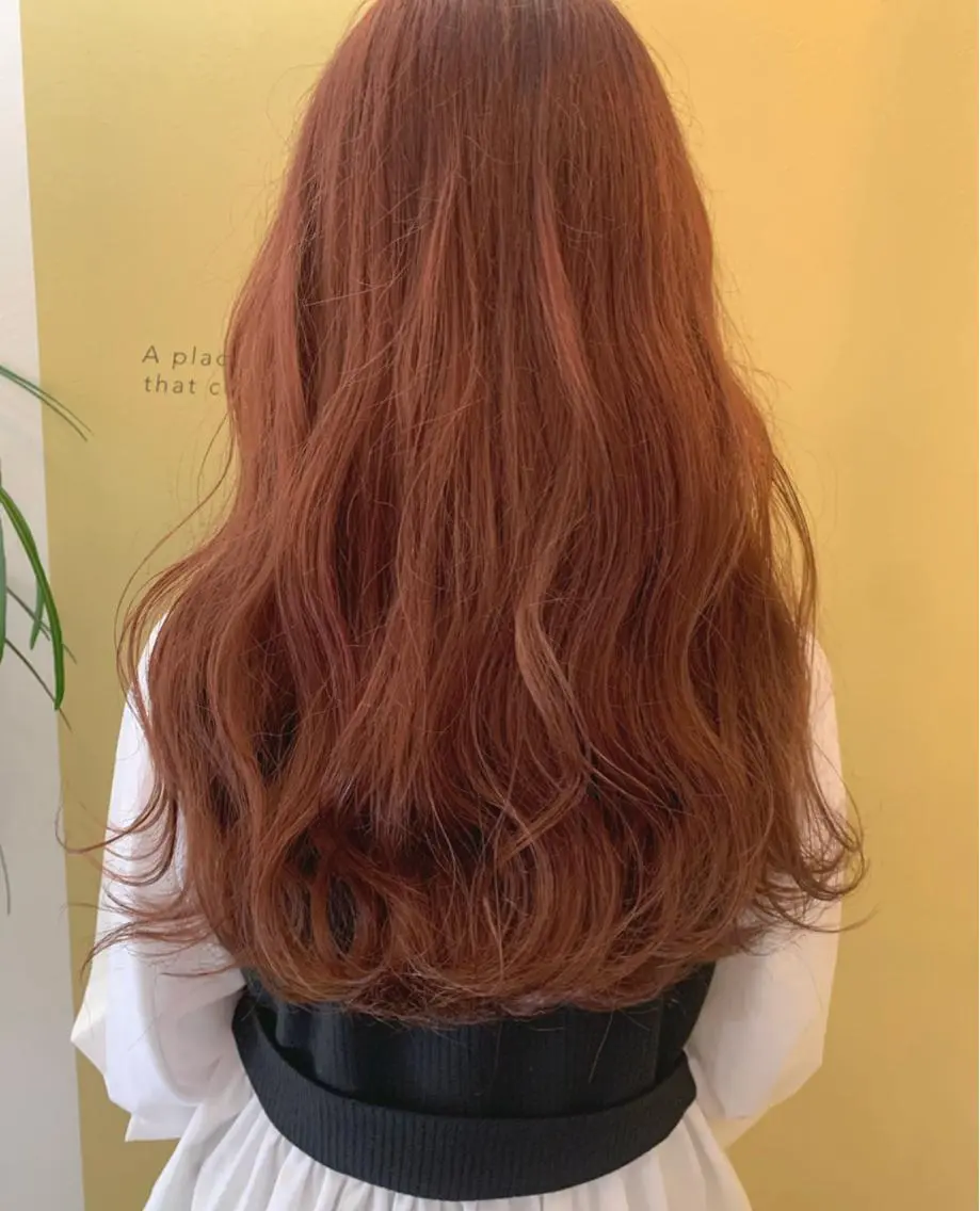 ロング カラー ブリーチ オレンジ カット ヘアカラー トリートメント hubhair レイヤー/透明感のヘアスタイル
