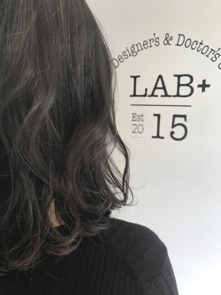 ミディアム カラー 透明感カラー ひろせ かなのヘアスタイル