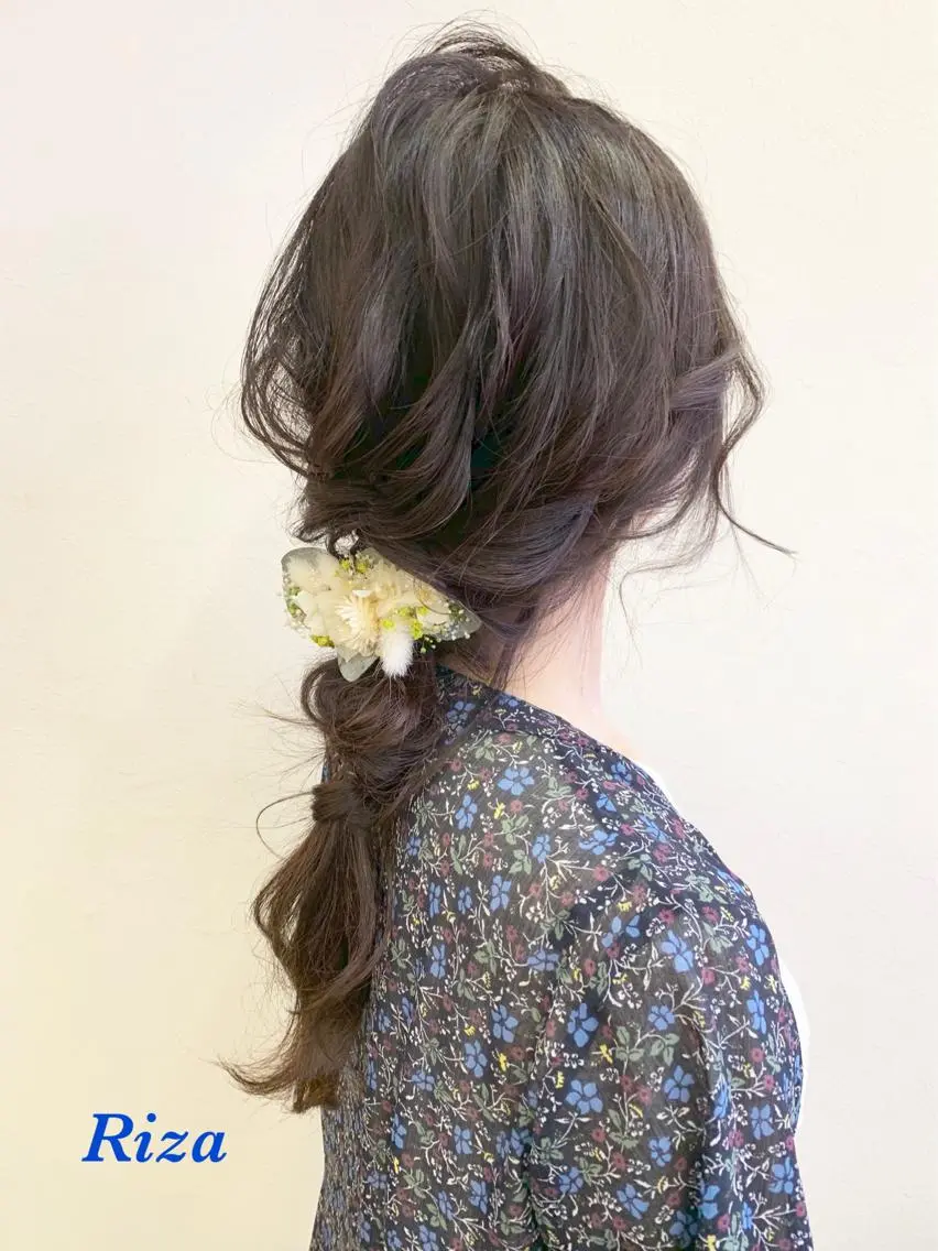 ヘアアレンジ 髪飾り 谷口 弥生のヘアスタイル