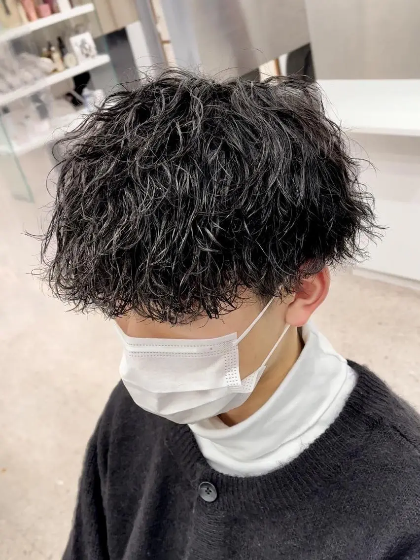 ショート 京都河原町 メンズパーマ助川龍哉のヘアスタイル