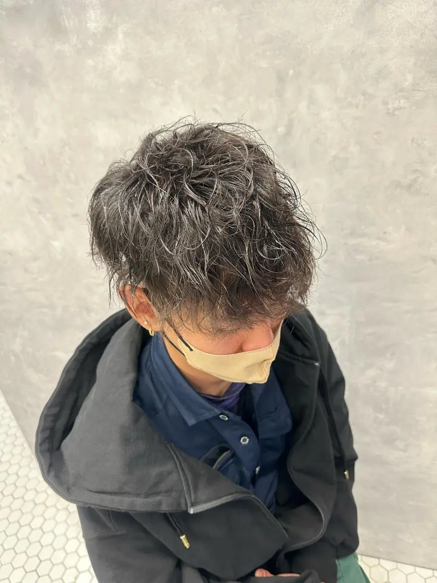 ミディアム ミディアムパーマ 大塚 大飛のヘアスタイル