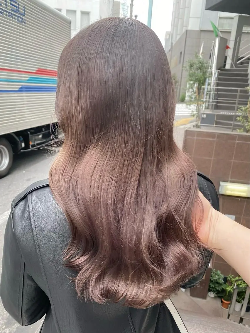 セミロング カラー セミロングパーマ ベージュカラー ラベンダーカラー ラベンダーベージュ ラベンダーピンク 髪質改善/レイヤー ストウシンゴのヘアスタイル