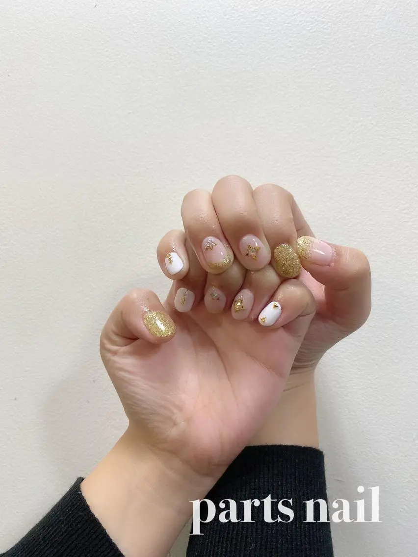 ネイル アートネイル シンプルネイル CHIHIRO 渋谷Litのマツエク・マツパデザイン