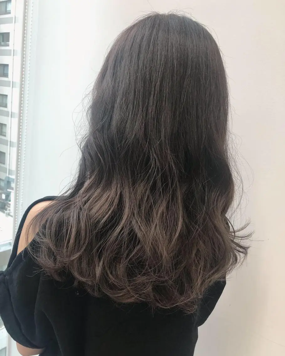 ロング カラー 似合わせ×レイヤー× 髪質改善×t.yのヘアスタイル