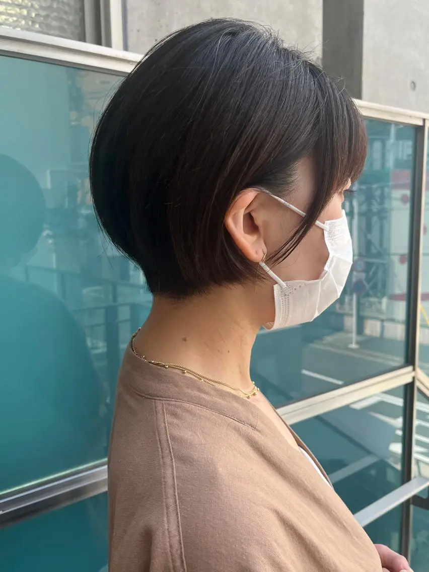 ミディアム カラー パーマ ヘアアレンジ メンズ キッズ ネイル マツエク・マツパ アイブロウ ミディアムパーマ メンズパーマ ブラウンカラー ケアカラー 透明感カラー 久木原 ゆりのヘアスタイル