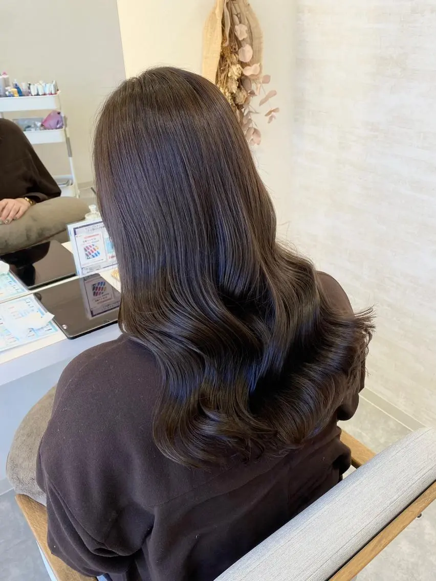 セミロング カット ヘアカラー トリートメント 髪質改善&ヘアケア 永山若奈のヘアスタイル