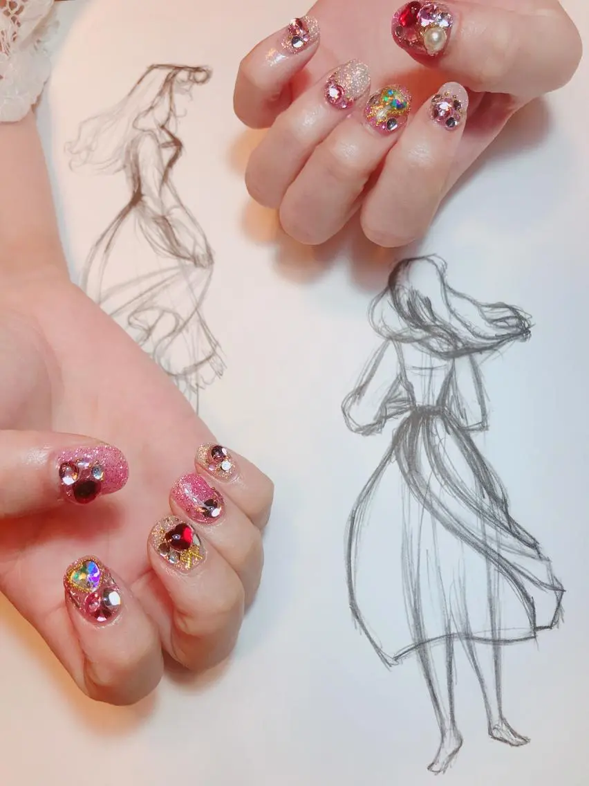 ネイル キラキラネイル owlnail /持込みデザイン専門のネイルデザイン