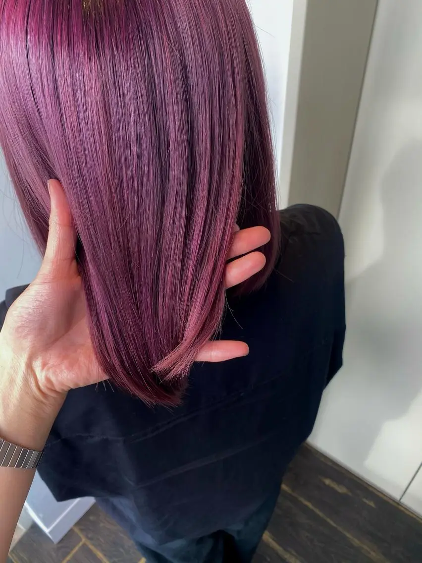 ミディアム パープルカラー カット ヘアカラー きむら ゆうきのヘアスタイル