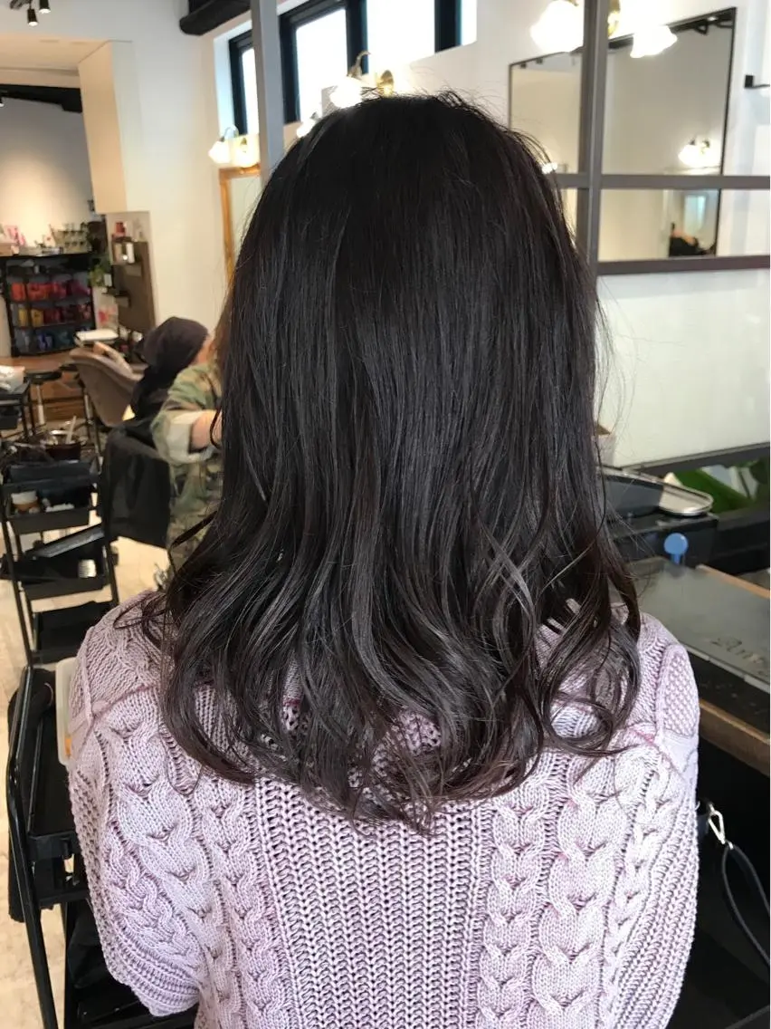 セミロング カラー グレージュ ピンクカラー パープルカラー パープルグレージュ 二児のパパで店長な 戸田健治のヘアスタイル