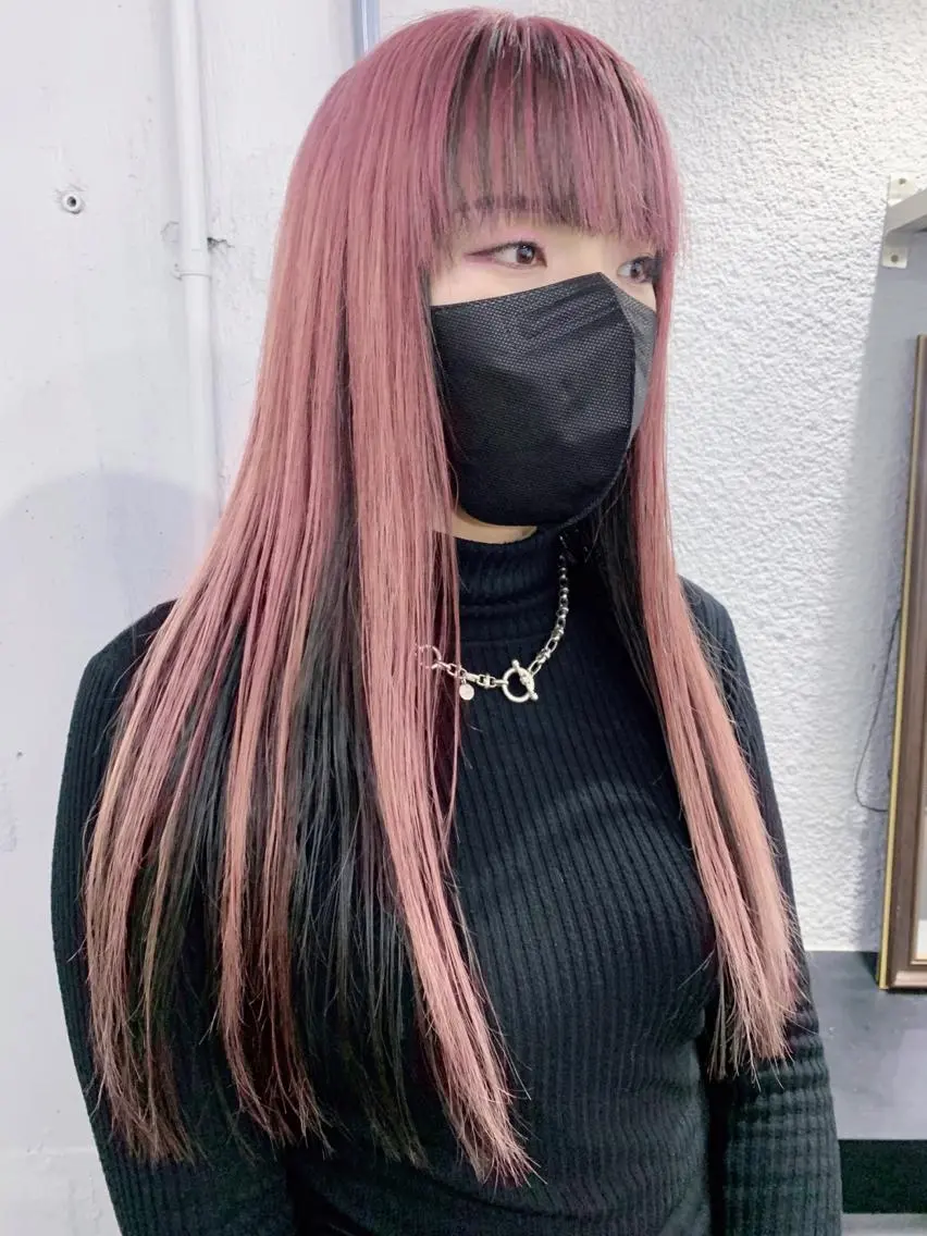ロング カラー インナーカラー ヘアカラー 🐝 hachi🐝のヘアスタイル