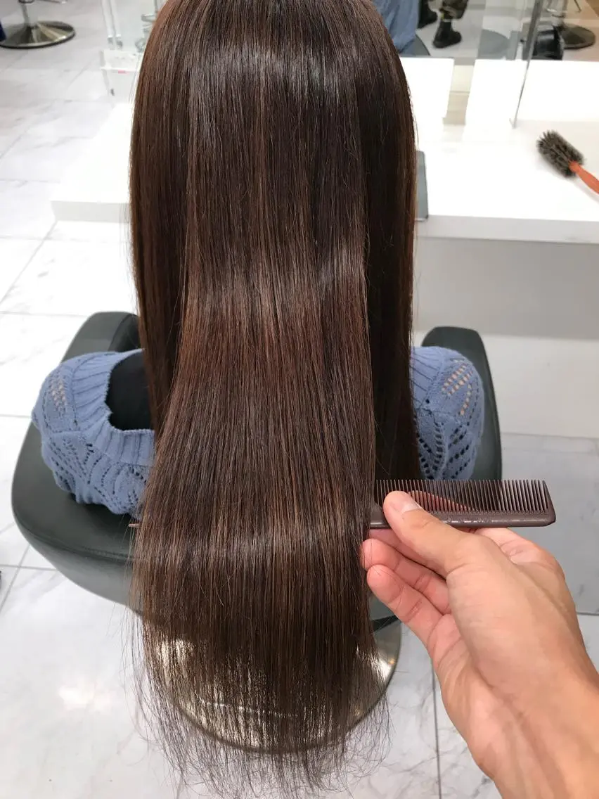 セミロング カラー パーマ トリートメント 髪質改善縮毛矯正,ブ リーチ縮毛矯正KEIのヘアスタイル