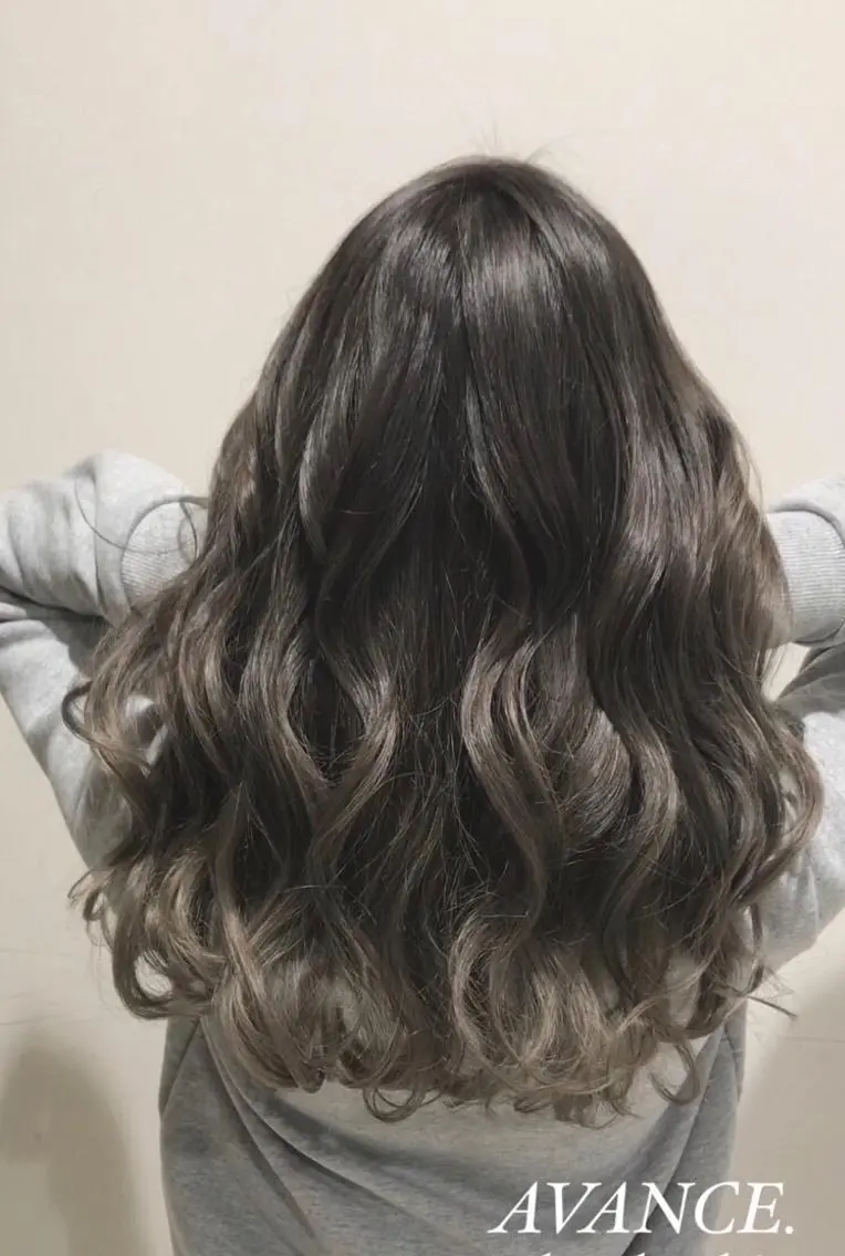 ロング カラー カット ヘアカラー トリートメント 🎊ルービック 京橋店💛のヘアスタイル