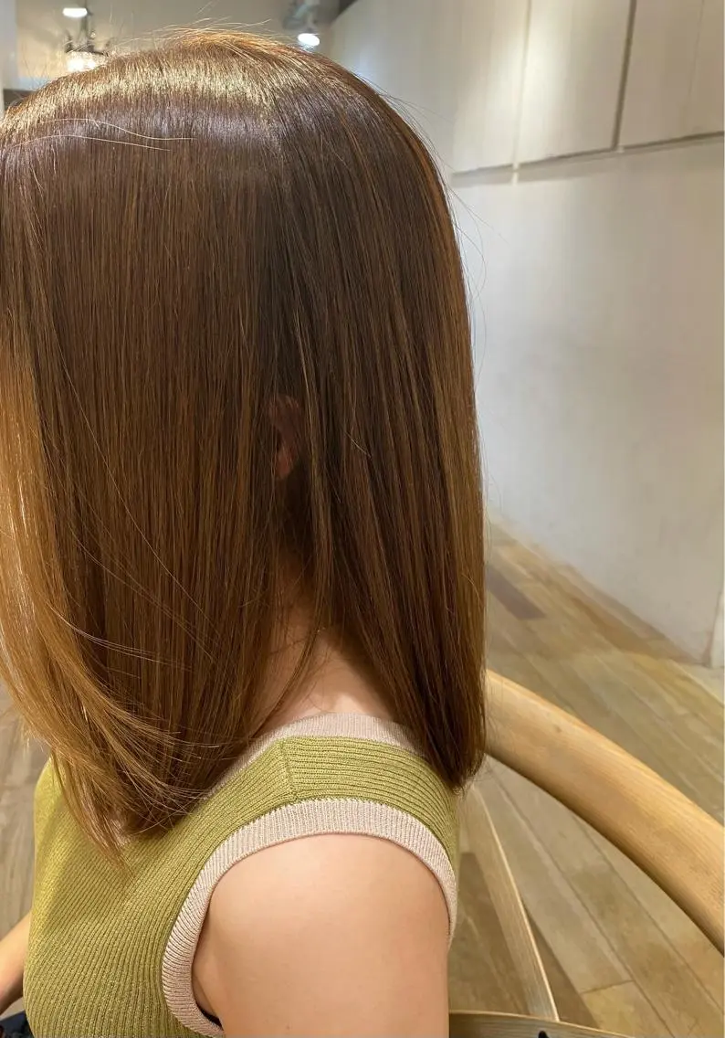 ミディアム 玉邑 美菜のヘアスタイル