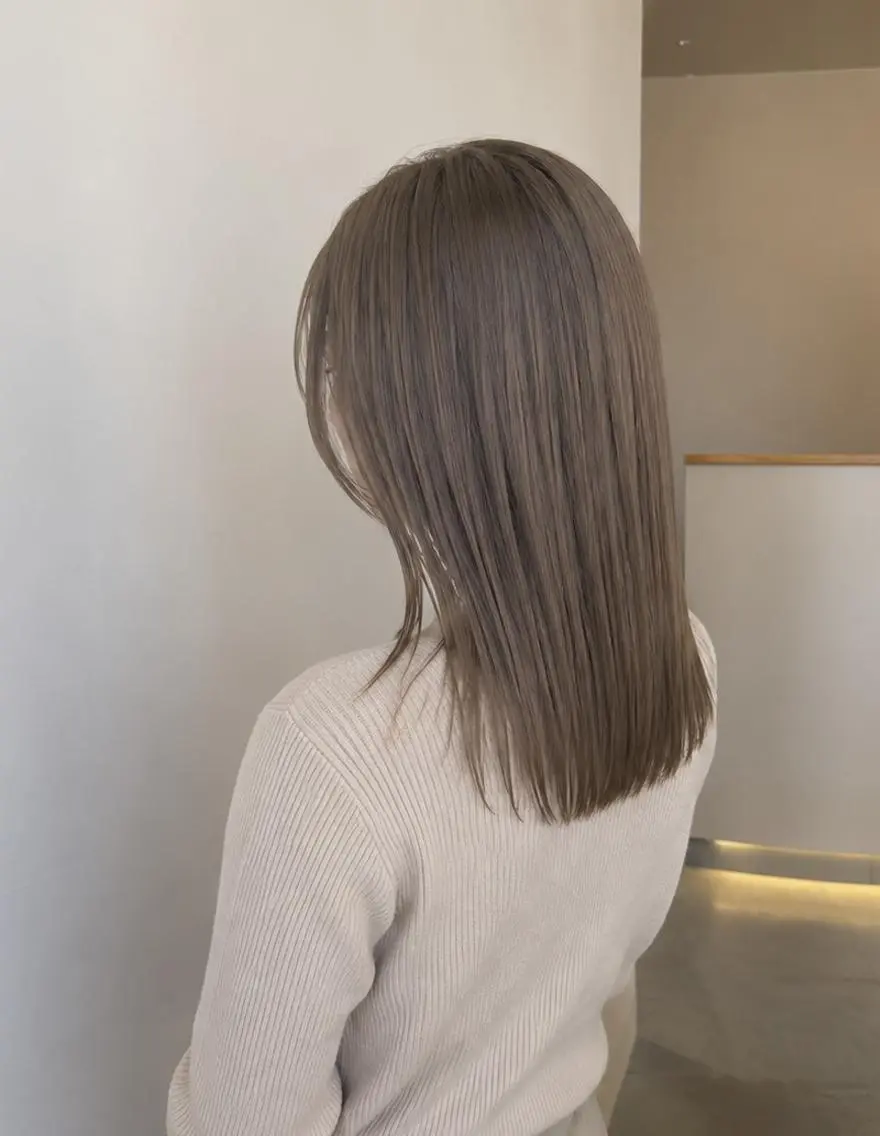 カラー ブリーチ ダブルカラー ボブ 髪質改善 白髪ぼかし🌈イノセ ントヘアRyotaのヘアスタイル