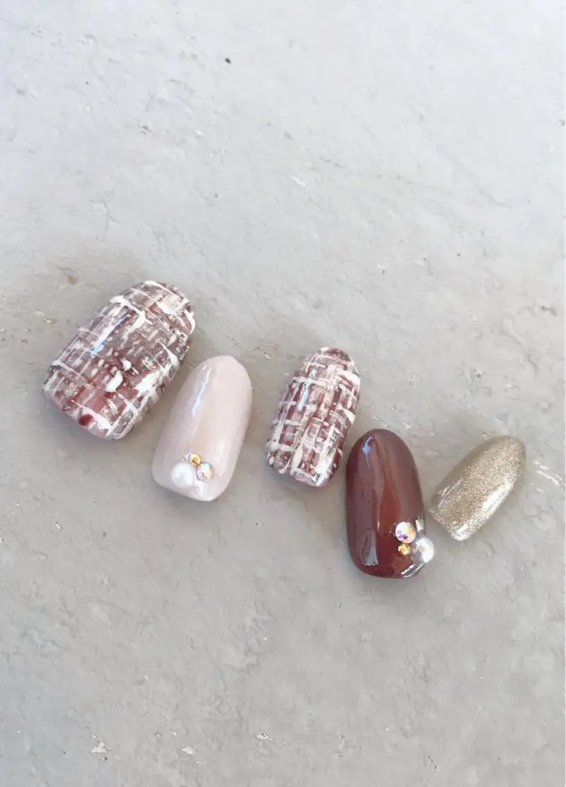 ネイル アートネイル マグネットネイル ハンドネイル Baden Nail ﾊﾞ-ﾃﾞﾝ ﾈｲﾙのネイルデザイン