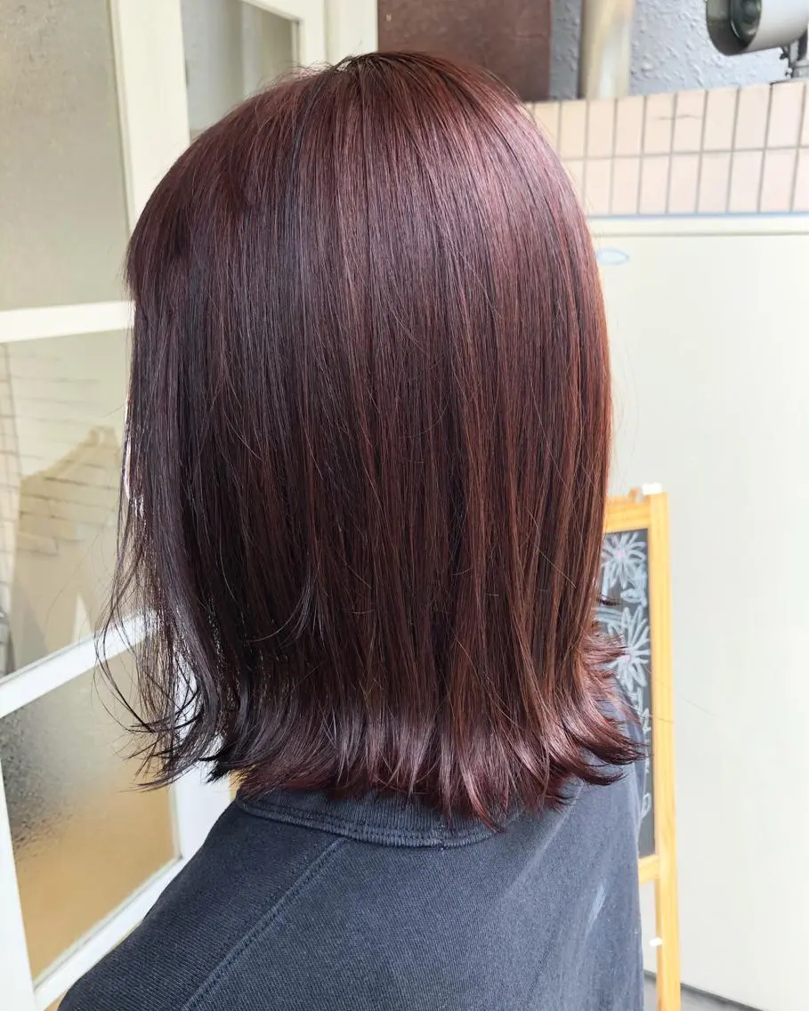 ミディアム カラー ブラウンカラー ピンクカラー ピンクブラウン ヘアカラー 西村 有紗のヘアスタイル