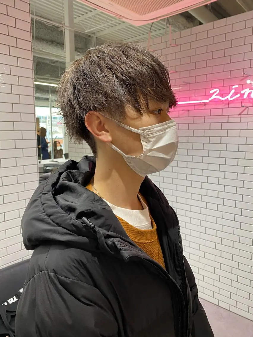 カラー メンズ メンズブリーチ ブリーチ グレージュ 梅田中崎町メンズ 美容師ユースケのヘアスタイル