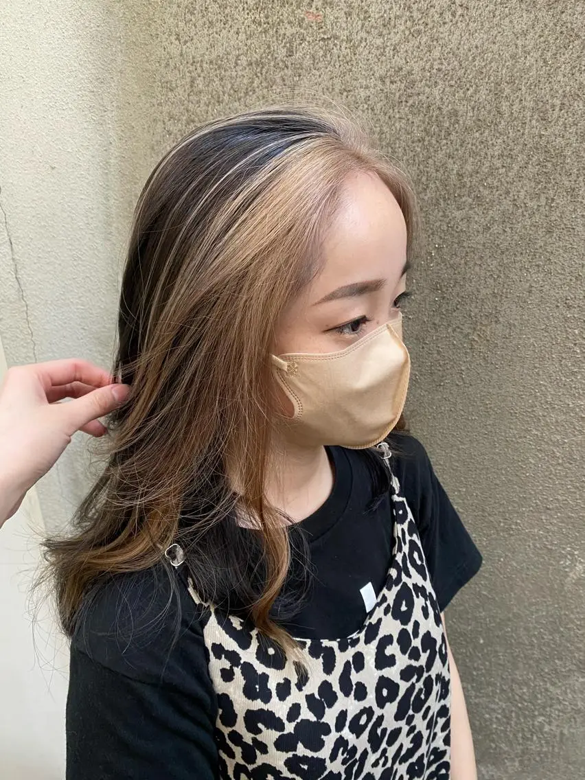 ロング カラー ミストバング ベージュカラー フェイスフレーミング NATSUKI😸 ✂︎南森町美容室のヘアスタイル