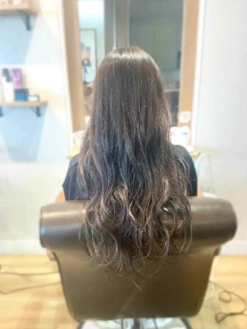 ロング カラー グレージュ カット ヘアカラー トリートメント 堀 望美のヘアスタイル