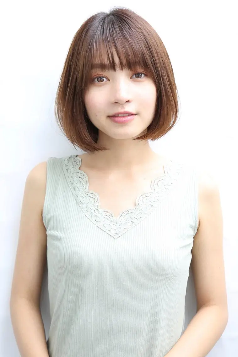 ショート 浅香 美加のヘアスタイル