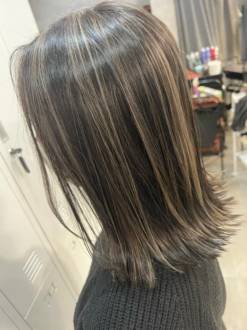 カラー ハイライトカラー 寺嶋 貴大のヘアスタイル