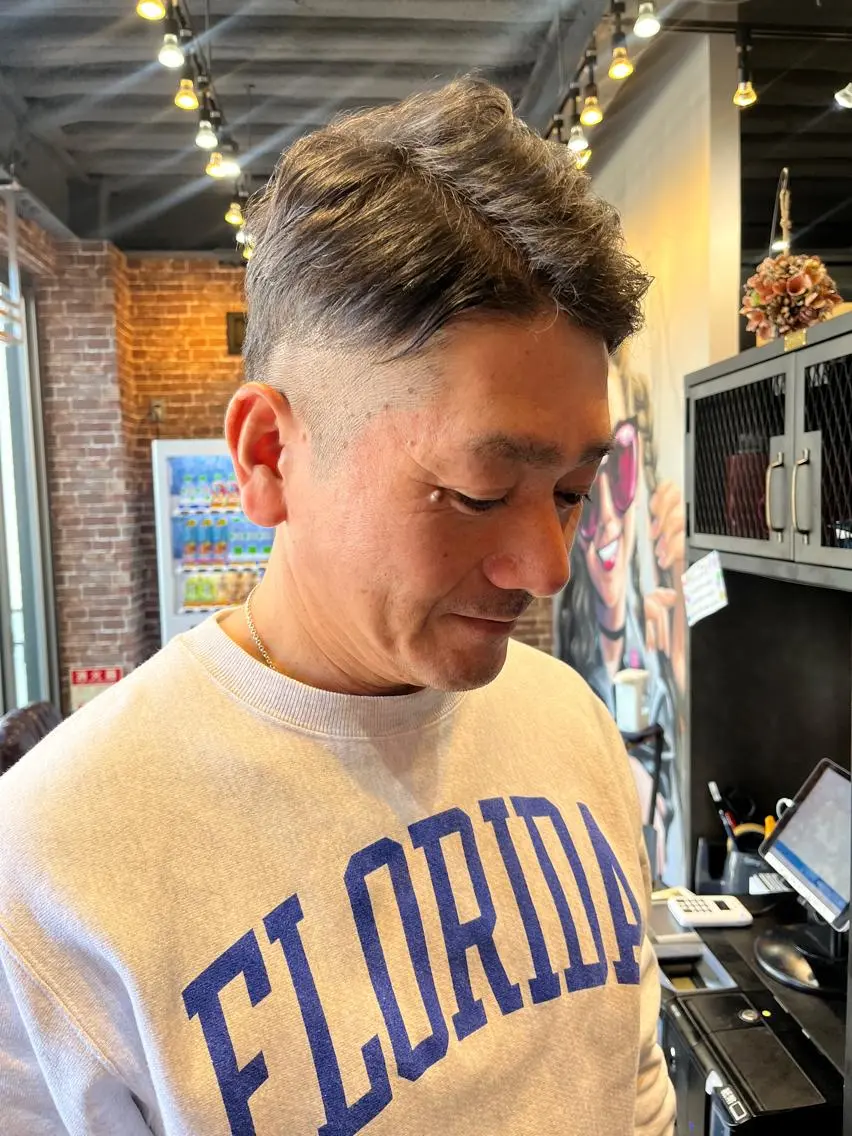 ショート カラー パーマ ヘアアレンジ メンズ キッズ ネイル マツエク・マツパ アイブロウ メンズブリーチ メンズハイライト メンズインナーカラー メンズ韓国風 ブリーチ 久木原 ゆりのヘアスタイル