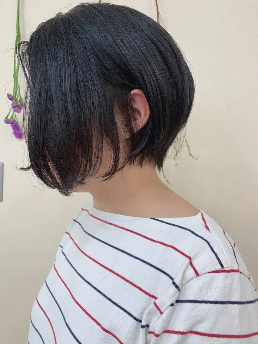 ショート 切りっぱなしボブ ショートボブ ハンサムショート ボブ ショートヘア カット トリートメント 初めてのショート お任せください✂️のヘアスタイル