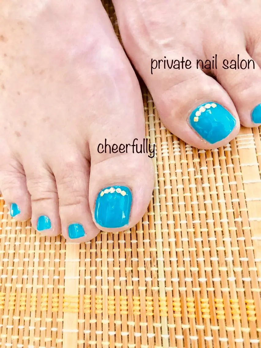 ネイル フットネイル ⭐️ cheerfullyのネイルデザイン