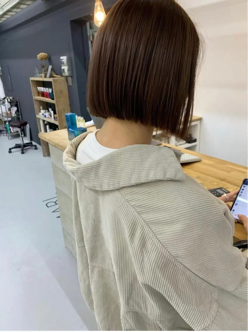 カラー ベージュカラー スパイキーショート パーマ　具志堅　太志のヘアスタイル