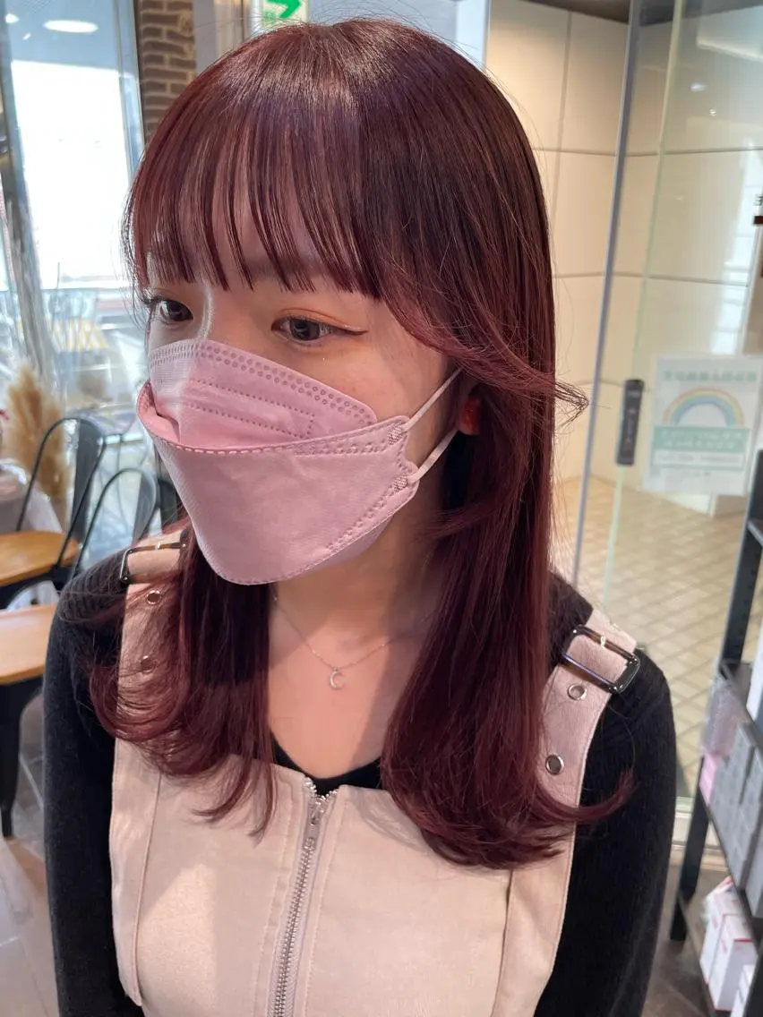 セミロング カラー 顔周りカット 個性派ネイル 🌼 ハルカ ♡の眉毛・アイブロウイメージ