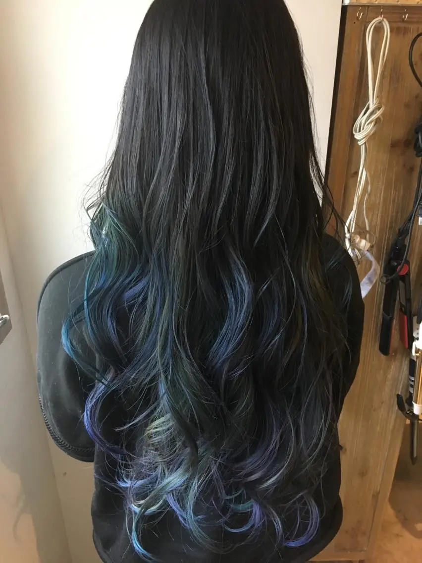 ロング カラー ブルーカラー ハイトーン×髪質改善 KENTAのヘアスタイル