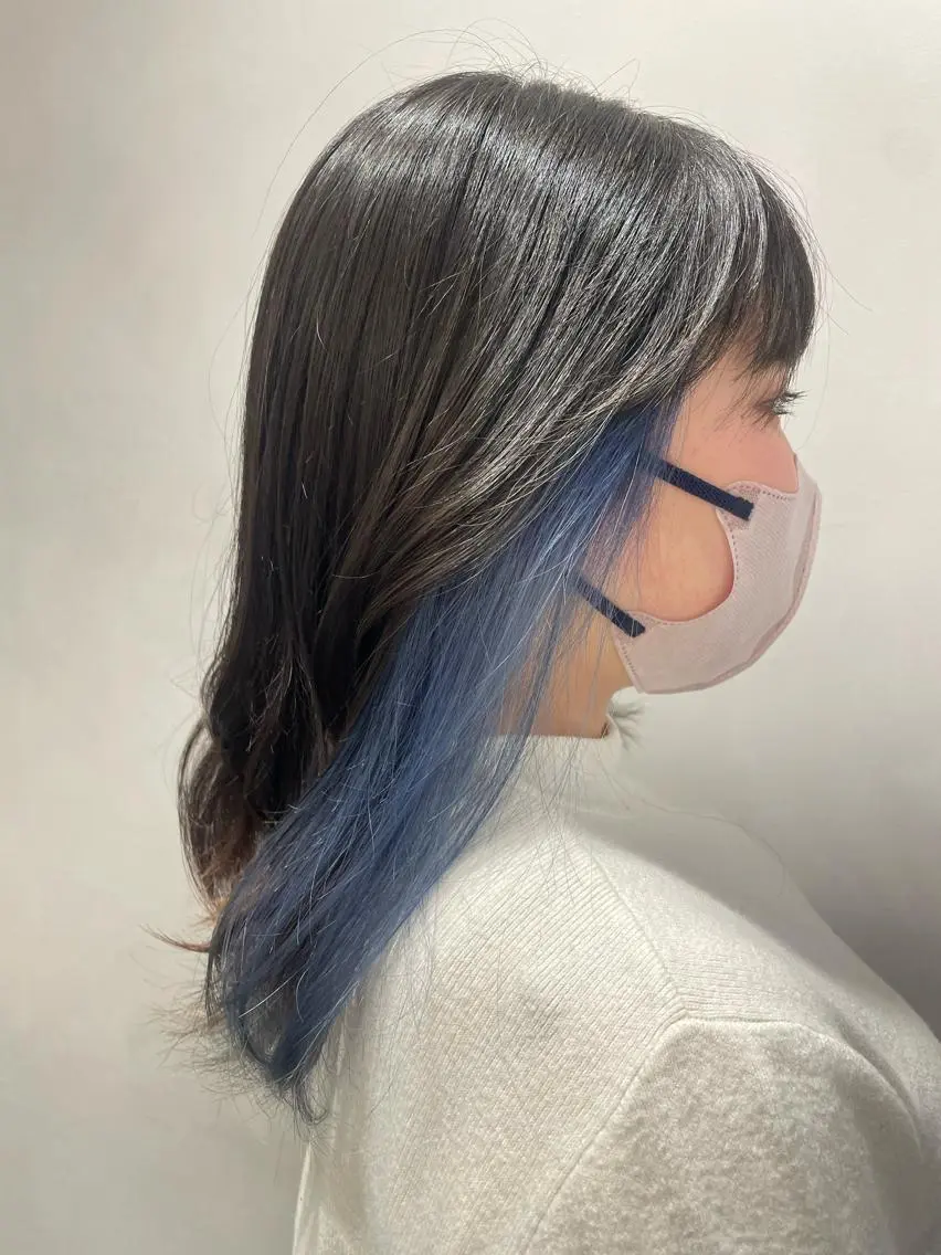 ミディアム カラー インナーカラー レイヤー♡ 石川優奈のヘアスタイル