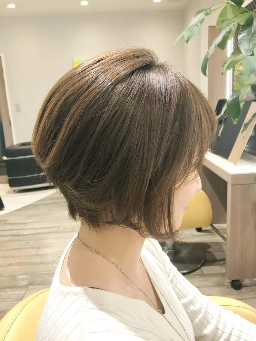 ショート カラー ヘアアレンジ カット ヘアカラー トリートメント 白髪ぼかし大人メンズ 根本零のヘアスタイル