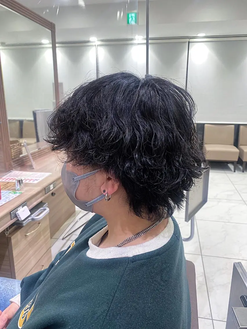 パーマ メンズ メンズパーマ 波巻きパーマ 技術モデル募集中 🩶村嶋 彩のヘアスタイル
