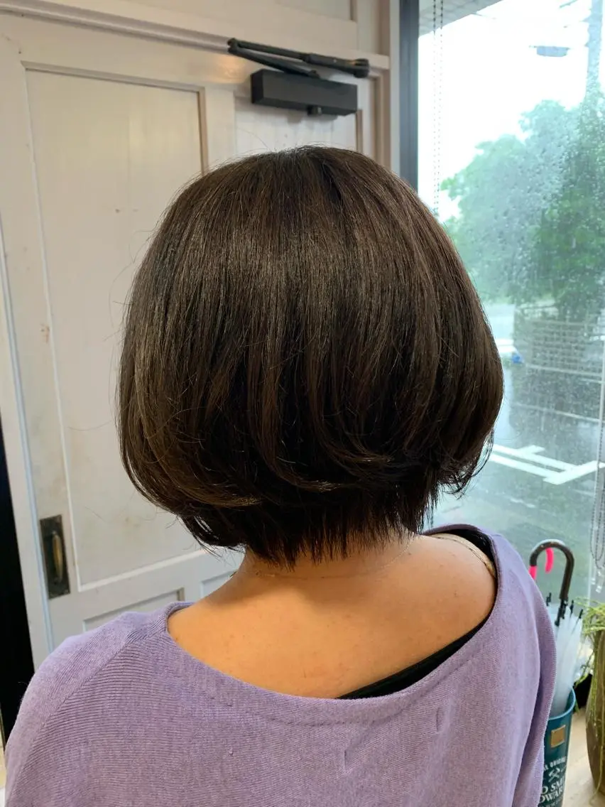 ショート カラー アッシュ ベージュカラー ツキダテ ユイのヘアスタイル