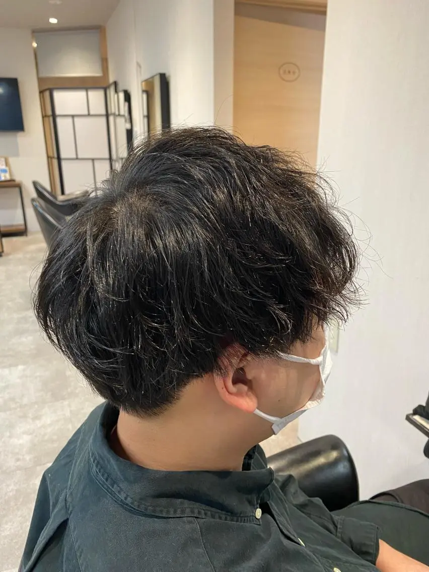 ショート パーマ メンズ メンズパーマ スパイラルパーマ 中島 奈々のヘアスタイル