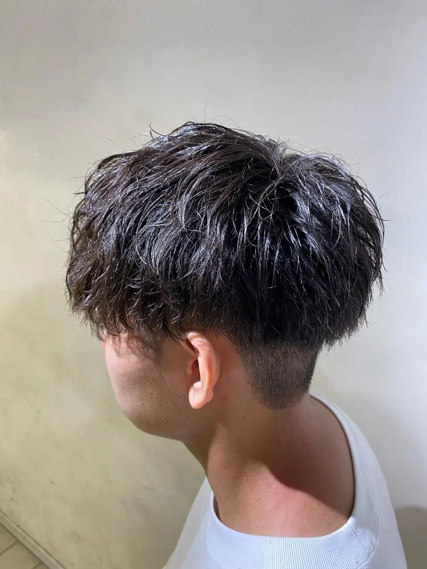 メンズ メンズパーマ 可愛い顔周りカット お任せください✨中川のヘアスタイル