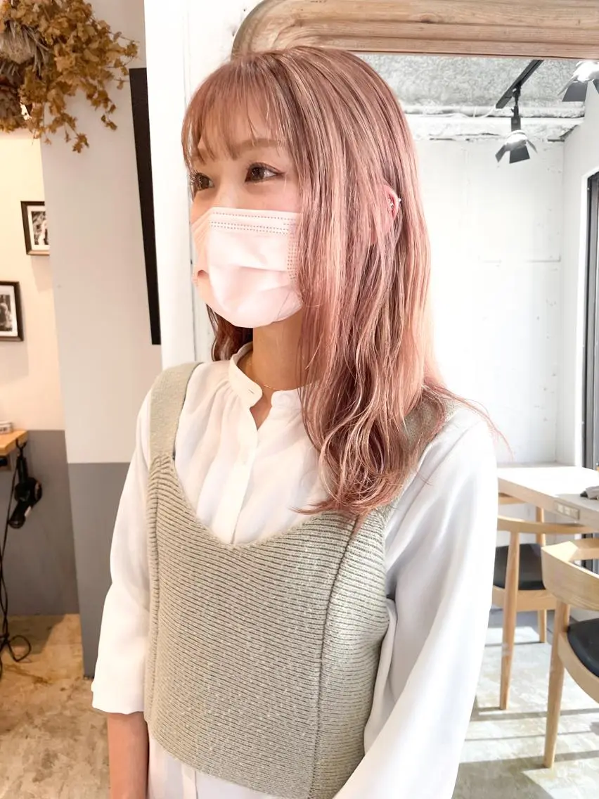 セミロング ヘアカラー ショート✨ボブ✨代表 新田見美仁のヘアスタイル