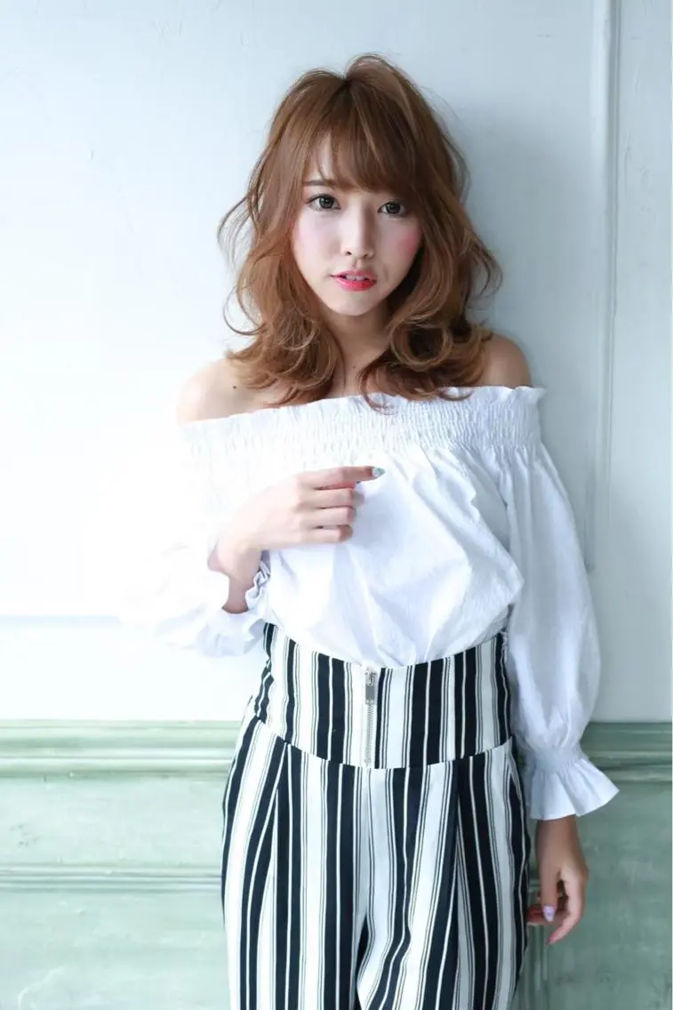 ミディアム 韓国ヘア🕊村上 ののこ🕊のヘアスタイル
