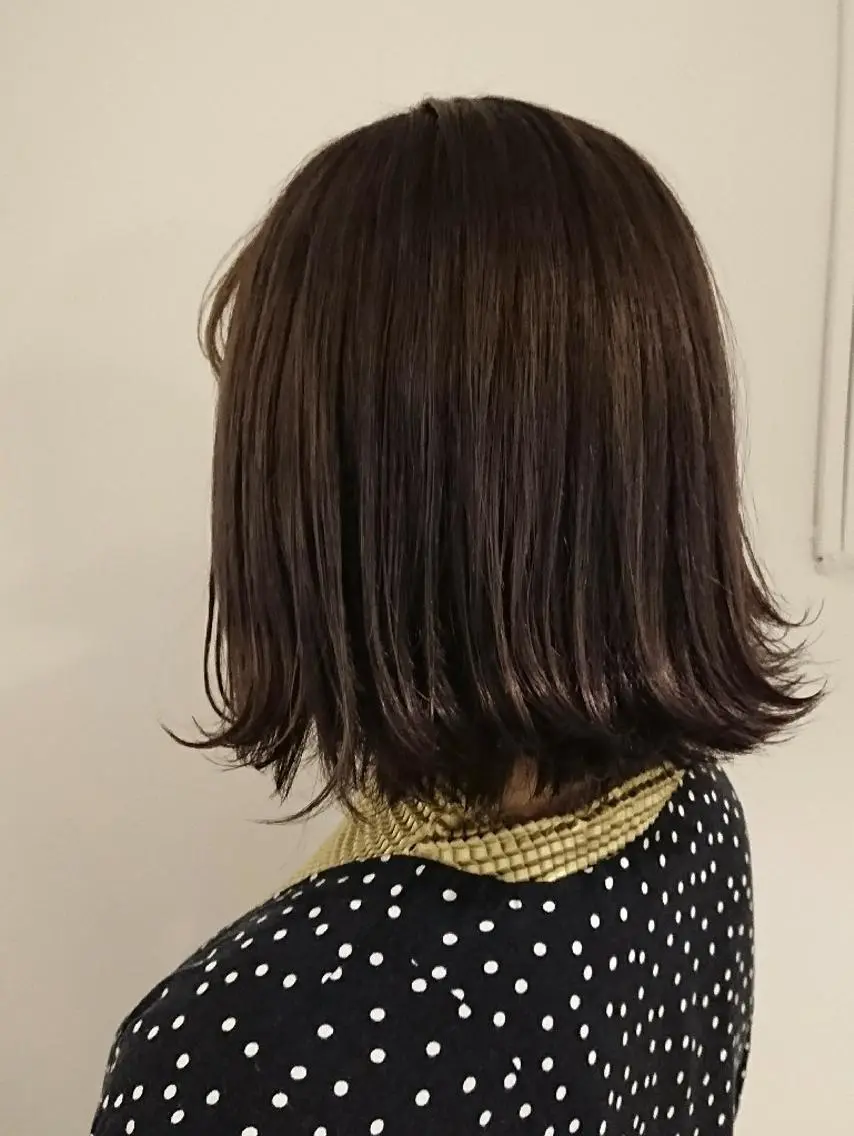 ミディアム カラー ブリーチ ダークグレー ダークグレージュ グレージュ ハイライトカラー coii コイ【原宿/表参道】のヘアスタイル