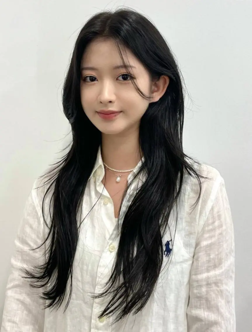 ロング ヘアアレンジ ★学割★韓国× BIZEのヘアスタイル