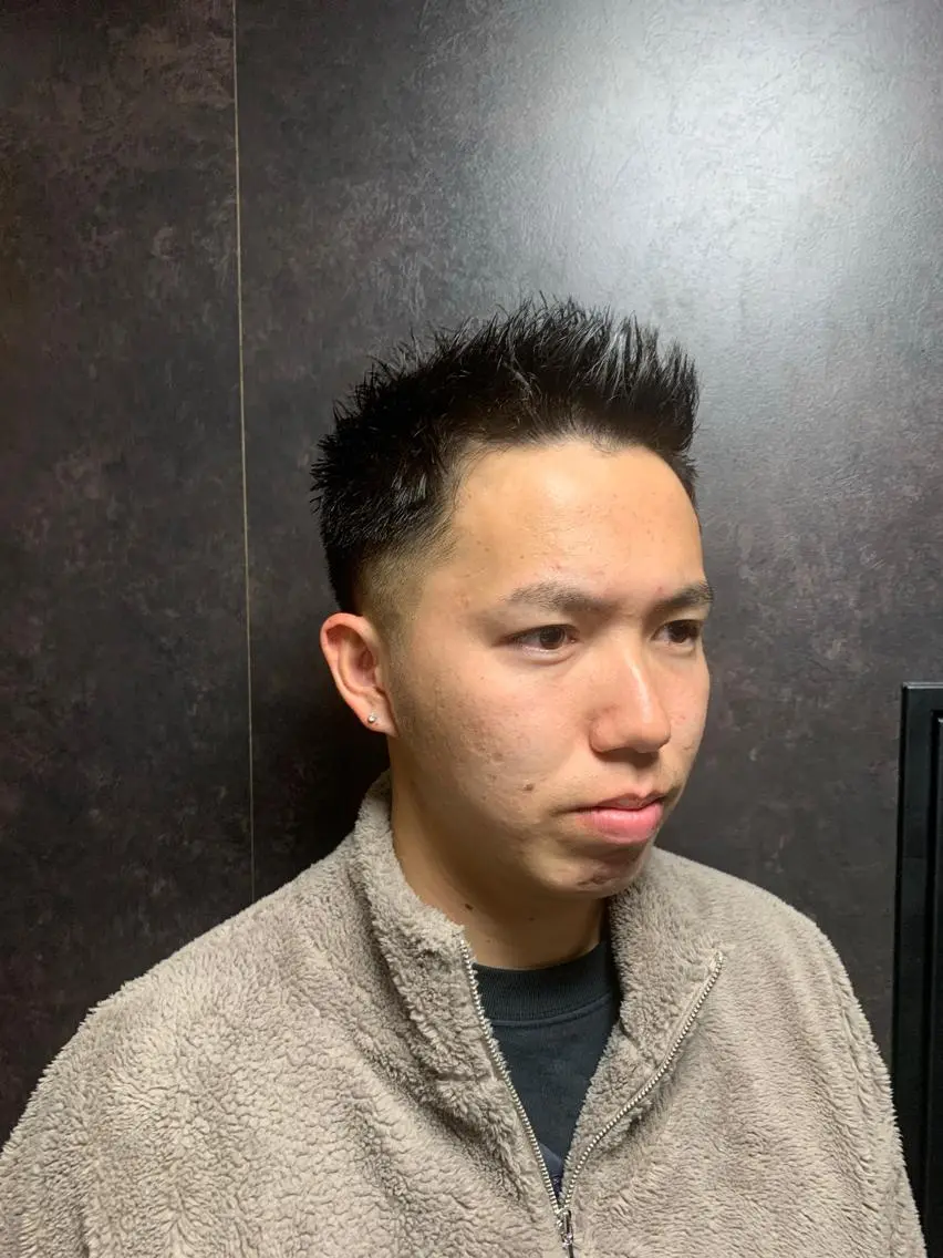 ショート 山内 敢史のヘアスタイル