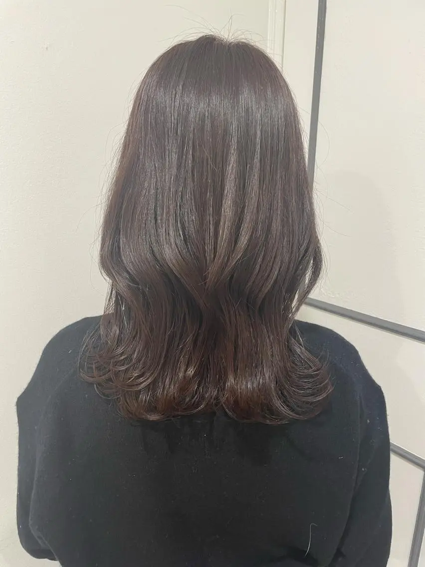 ミディアム カラー ブラウンカラー ラベンダーカラー ラベンダーブラウン . AYUKAのヘアスタイル