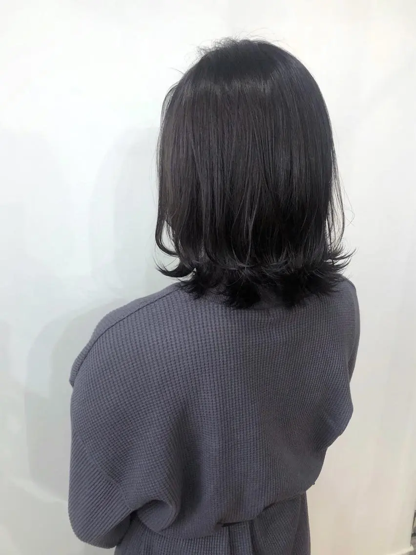 カラー white.梅田 デザインカラー🦄のヘアスタイル