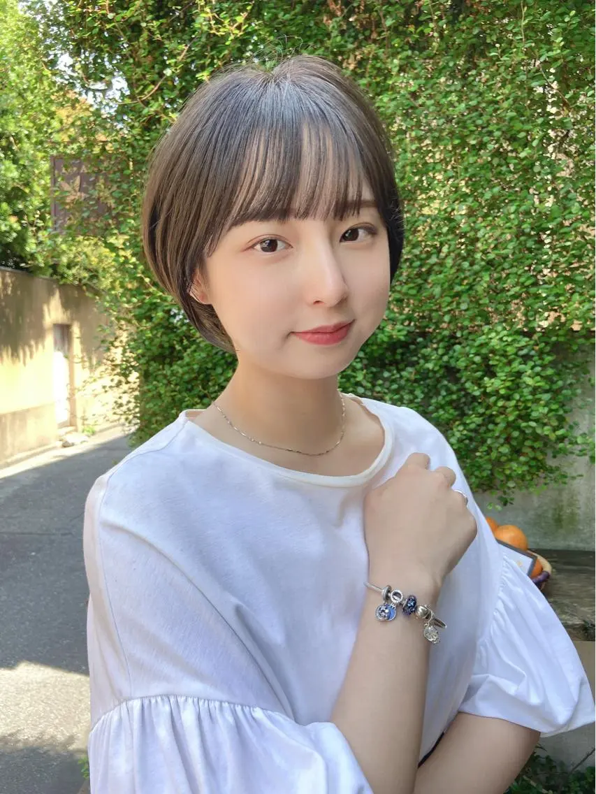 ショート カラー shiori ❤︎ /透明感カラーのヘアスタイル