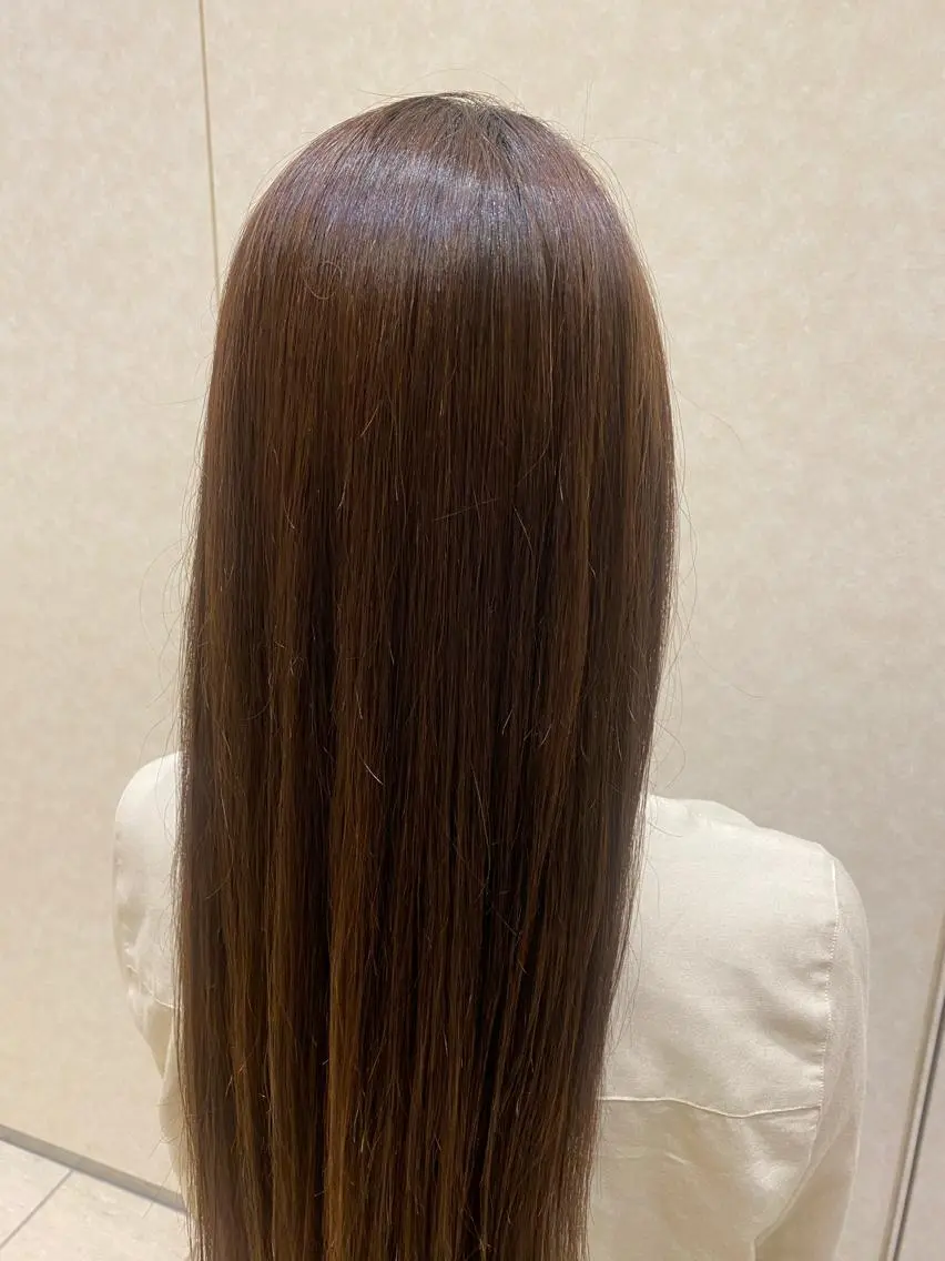 ロング 小倉 沙織のヘアスタイル