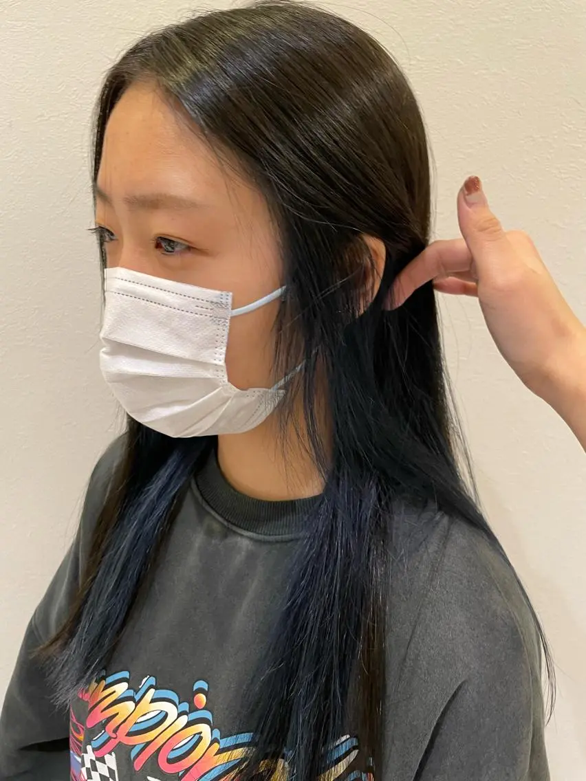 ロング カラー ヘアカラー 野田 カレンのヘアスタイル